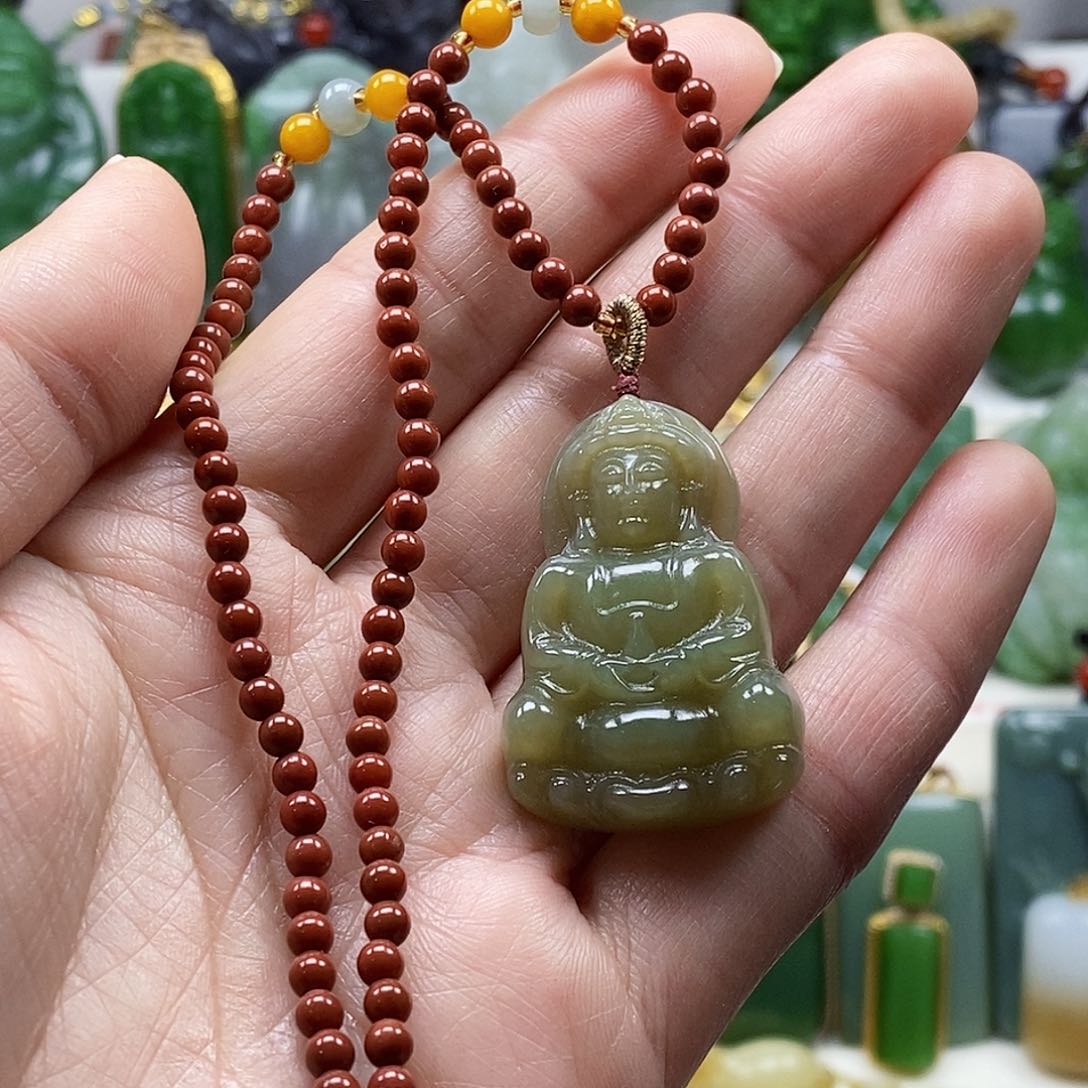 和田玉颈饰未镶嵌