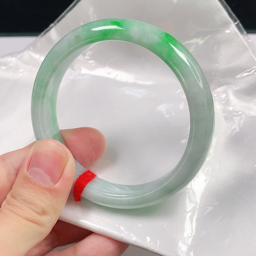 翡翠未镶嵌手镯翡翠624