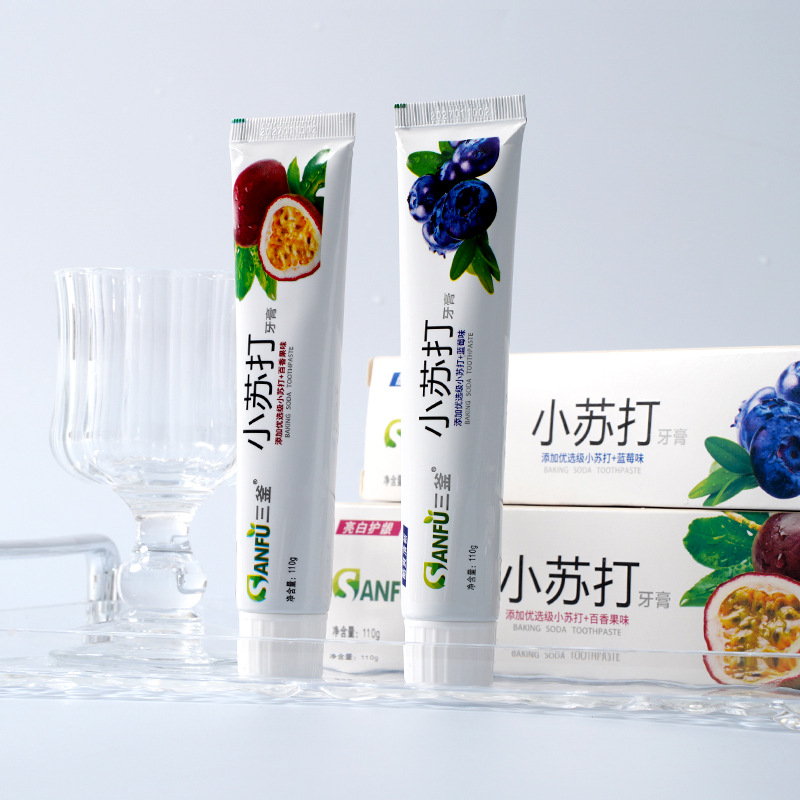 三赠品 小苏打水果牙膏亮白牙齿去黄去渍清新口气护龈洁齿家庭装