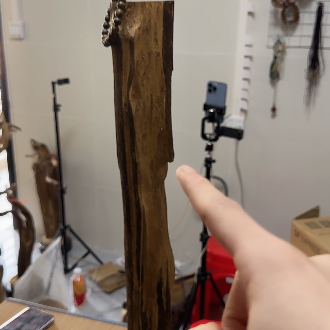 沉香摆件小**居沉香摆件