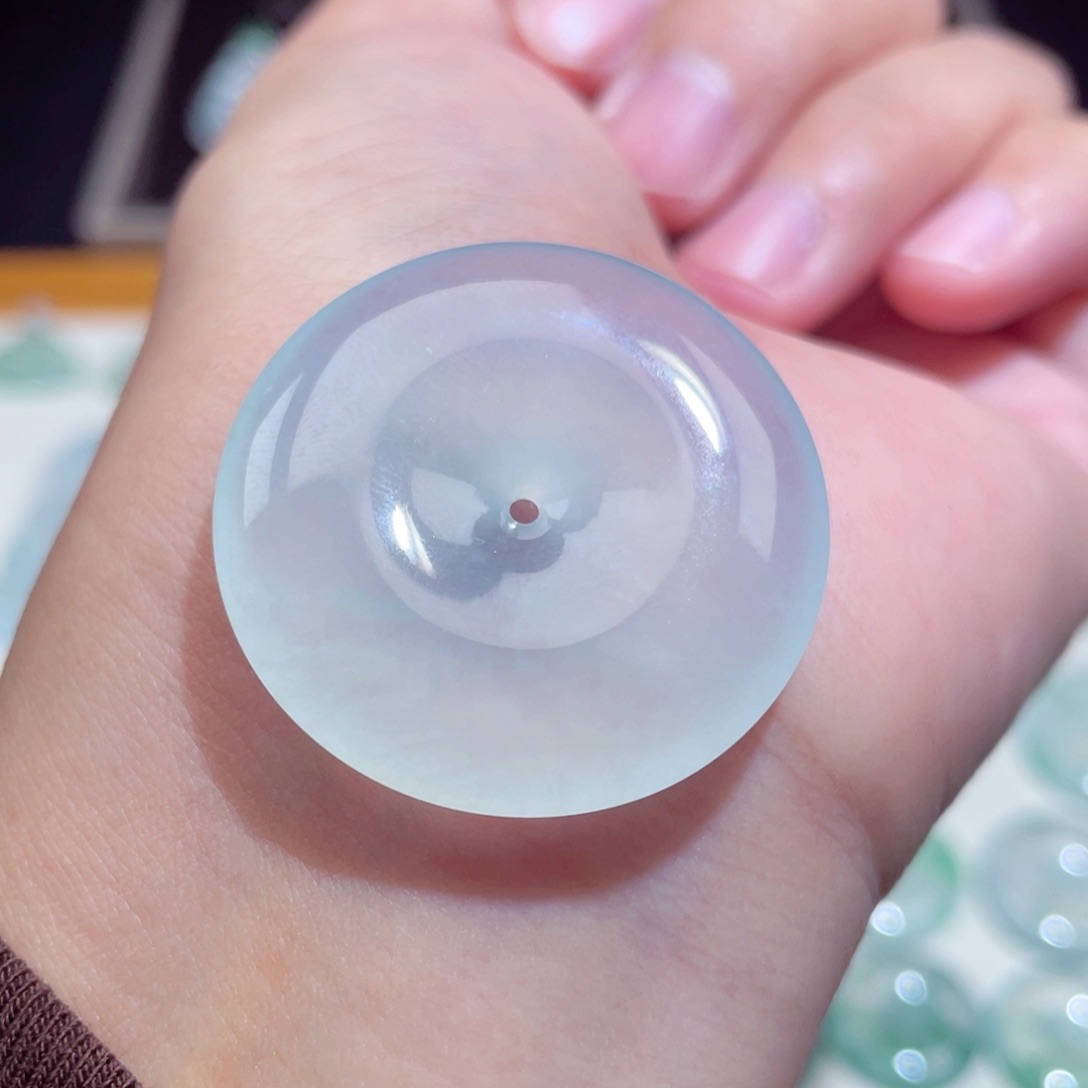 颈饰未镶嵌翡翠扣子