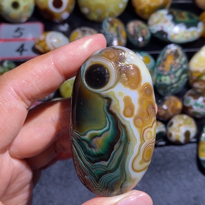 玛瑙/玉髓珠宝奇石未镶嵌