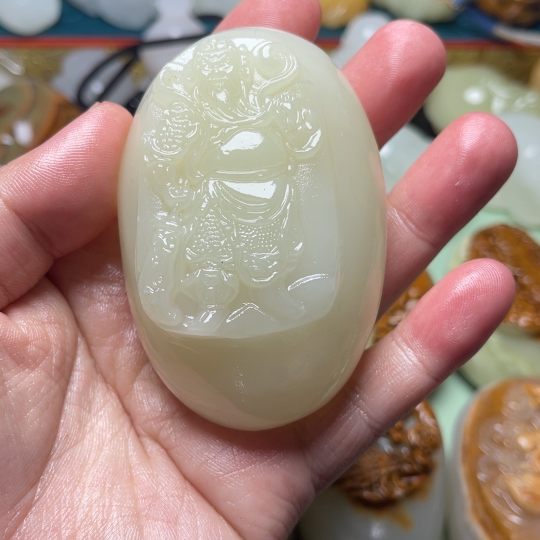 拈***2石材天然方解石手把件不退换