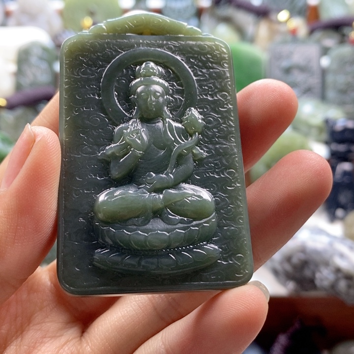 和田玉颈饰未镶嵌袁*浩