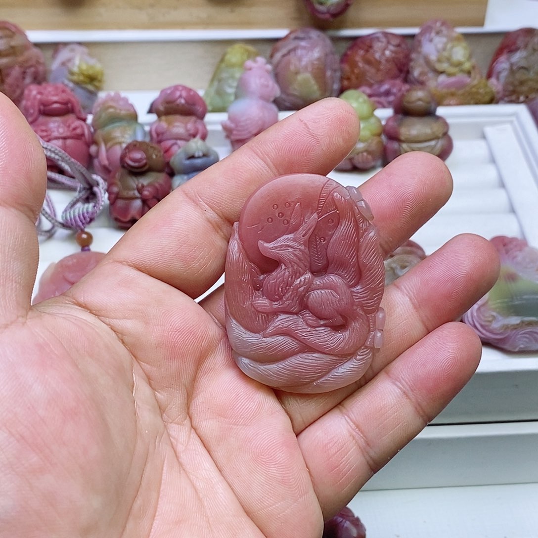 玛瑙/玉髓盐源玛瑙未镶嵌