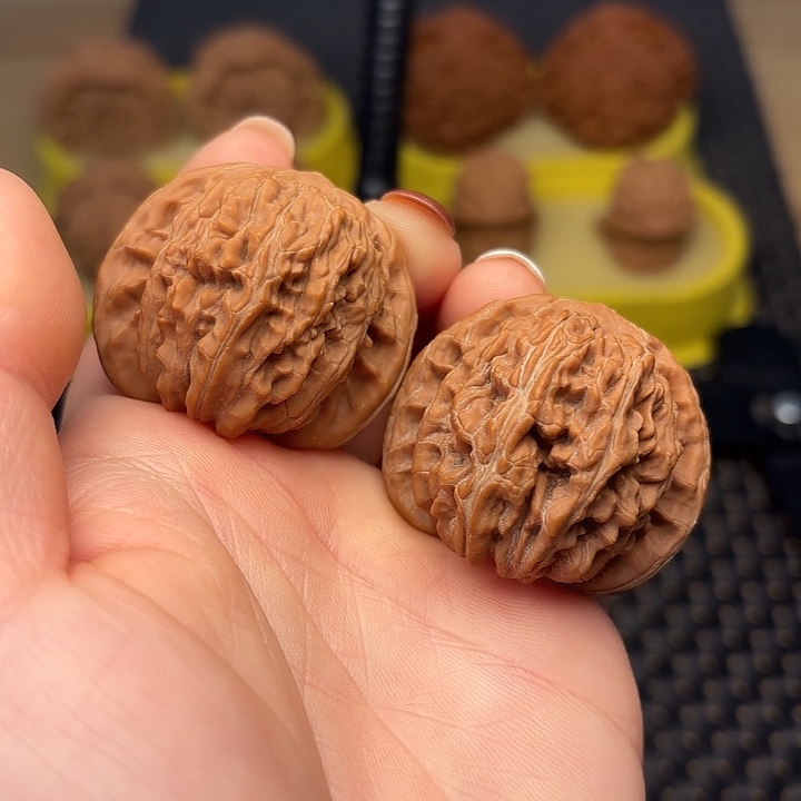 吊坠文玩核桃39红皮四座楼