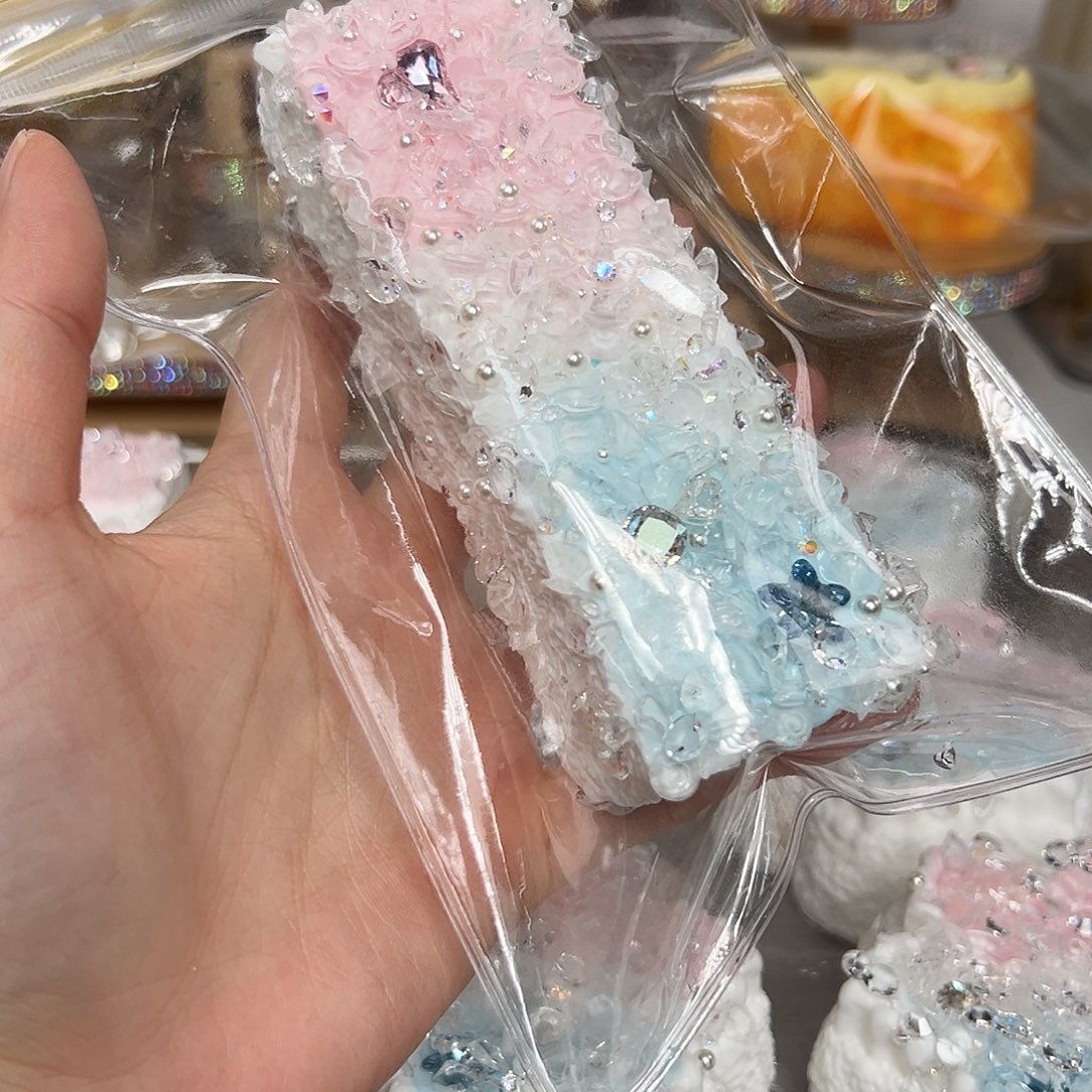 硅胶乳膏粉蓝碎冰冰长吐司215g