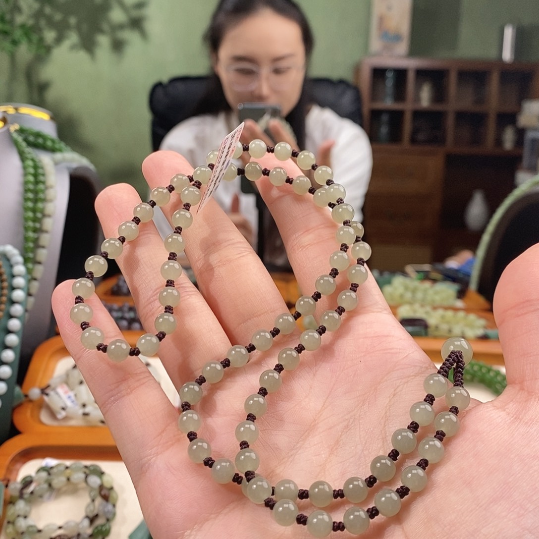 海***心颈饰未镶嵌和田玉