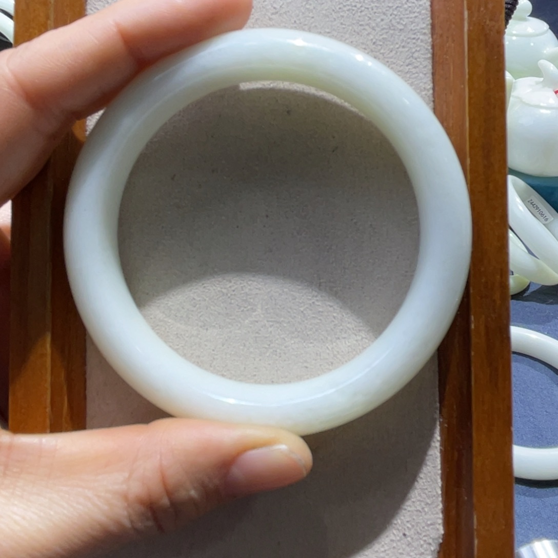 蓝田玉（蛇纹石化大理石玉）手镯未镶嵌格*