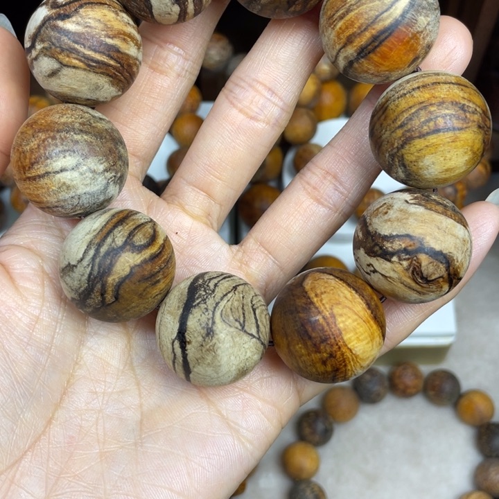 贡木手串/手链深****y手串