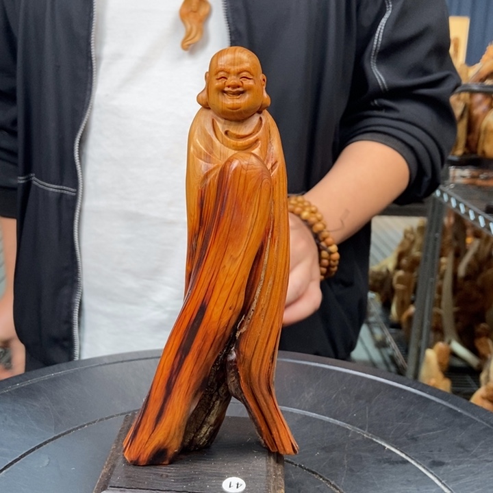柏木（崖柏）随型摆件