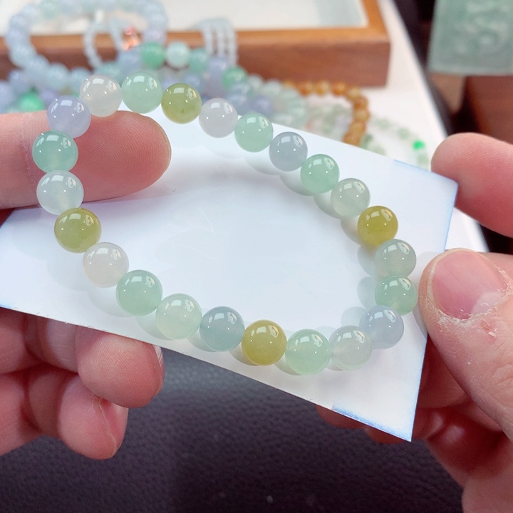 翡翠手链未镶嵌翡翠