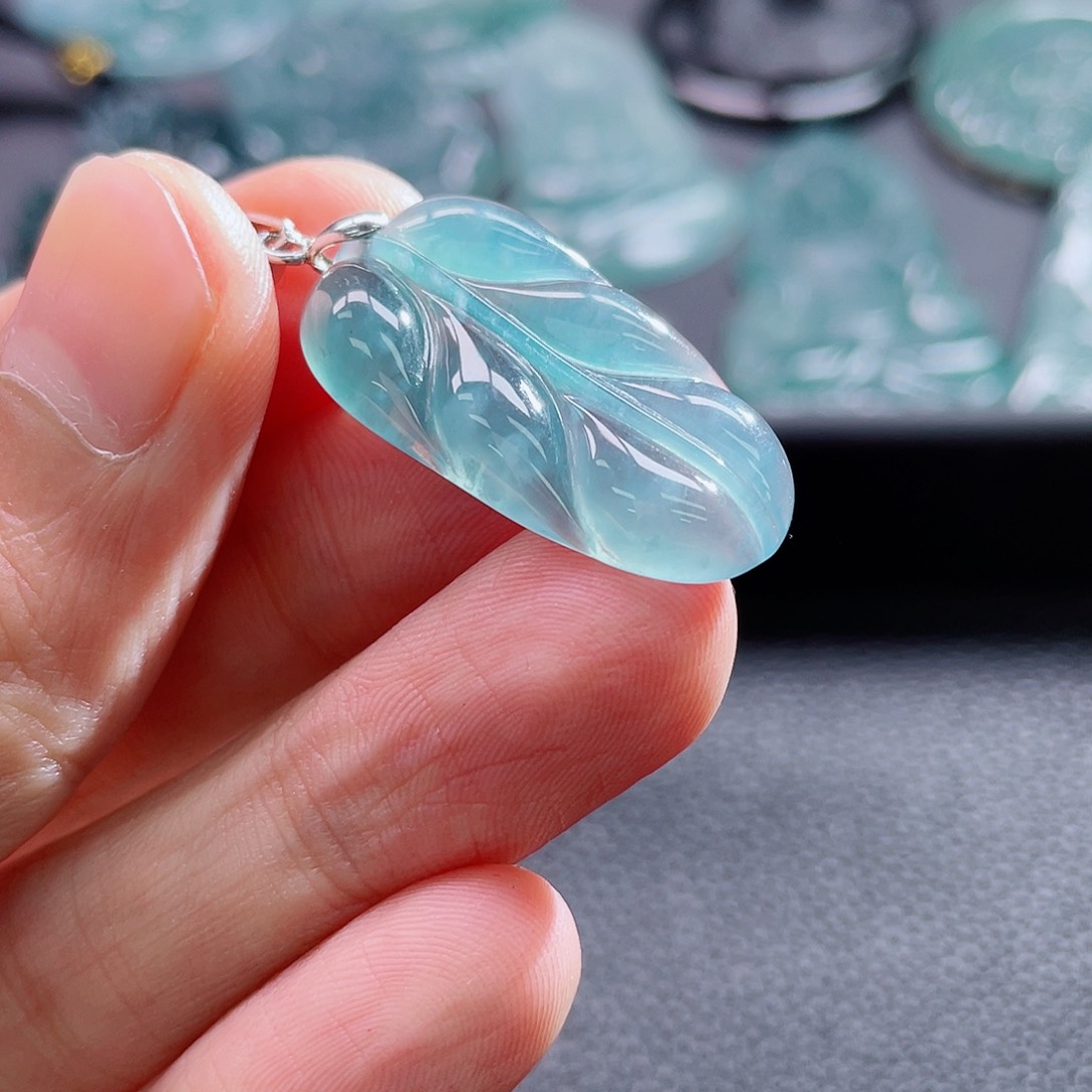 翡翠颈饰未镶嵌88888898