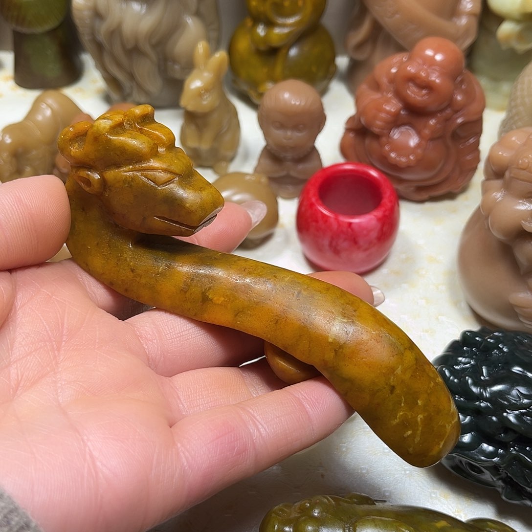 白玉菩提吊坠白玉菩提吊坠