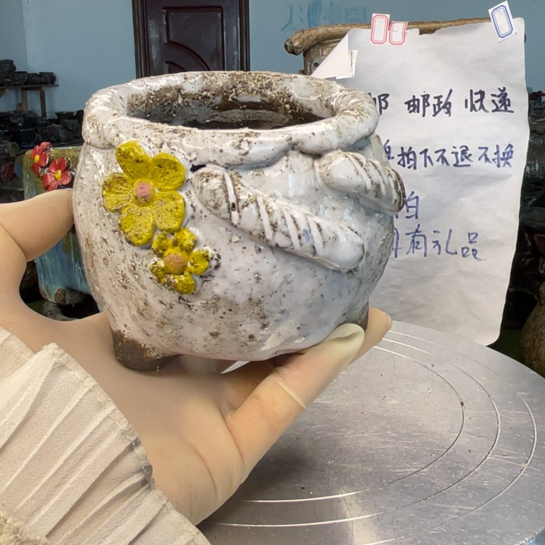 红陶粗砂陶瓷花盆