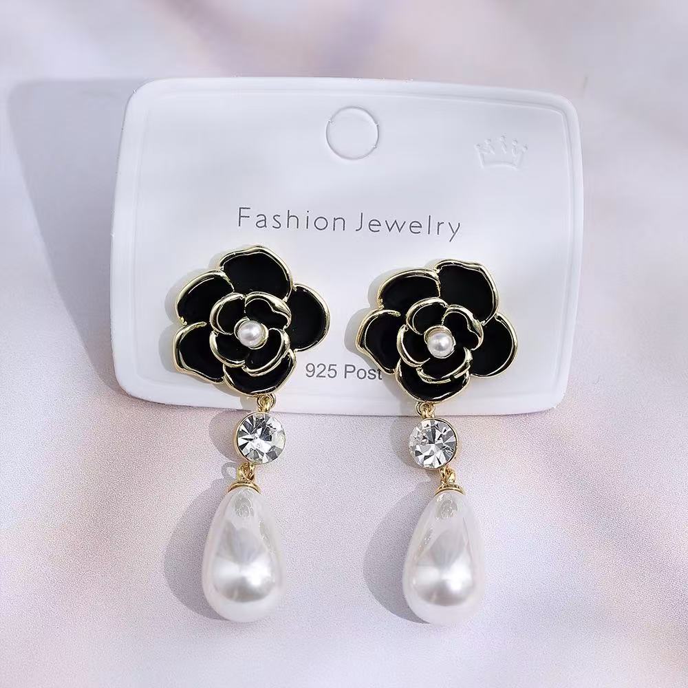 铜合金仿珍珠耳饰 小众饰品气质轻奢