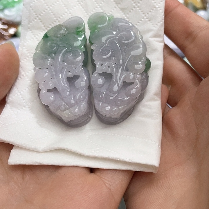 翡翠未镶嵌颈饰天然