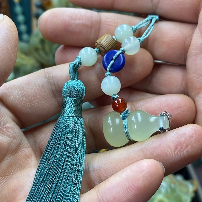 【闪购商品】蛇纹石玉未镶嵌手机链