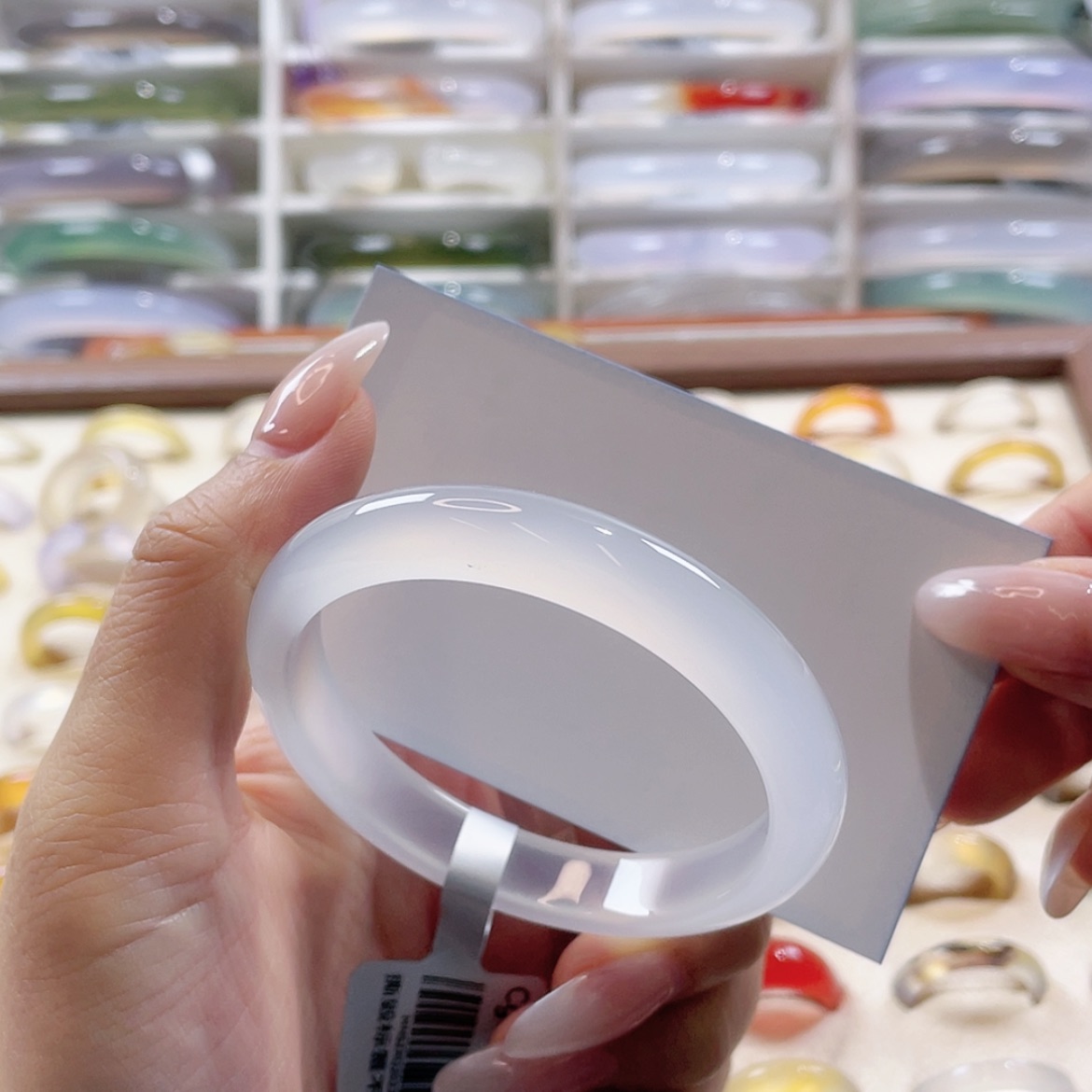 【闪购商品】玛瑙/玉髓玛瑙手镯未镶嵌