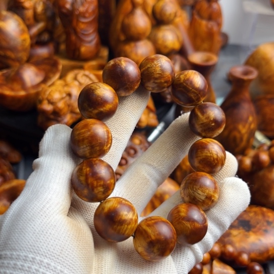 松木（琥珀木）无事牌