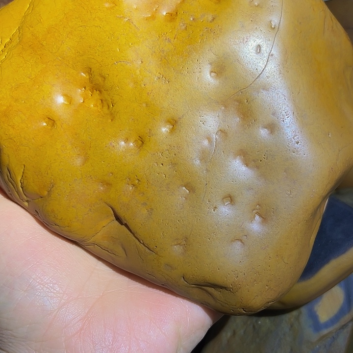 老挝石脚**地黄蜡石的设计