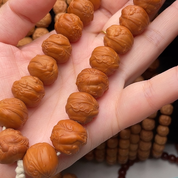 *****猴头核桃吊坠全品反油款蟾仙手持