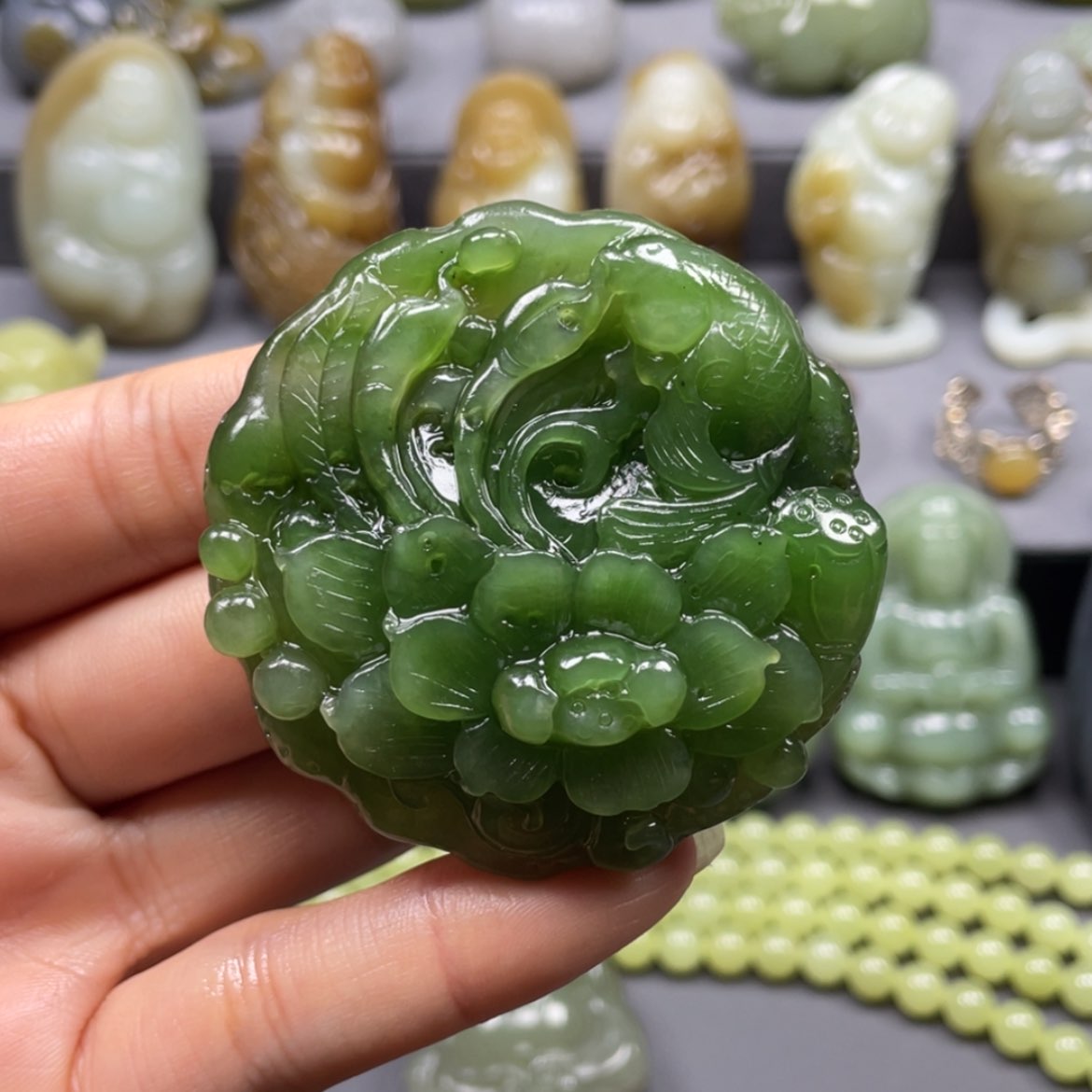【闪购商品】未镶嵌和田玉挂件继**石