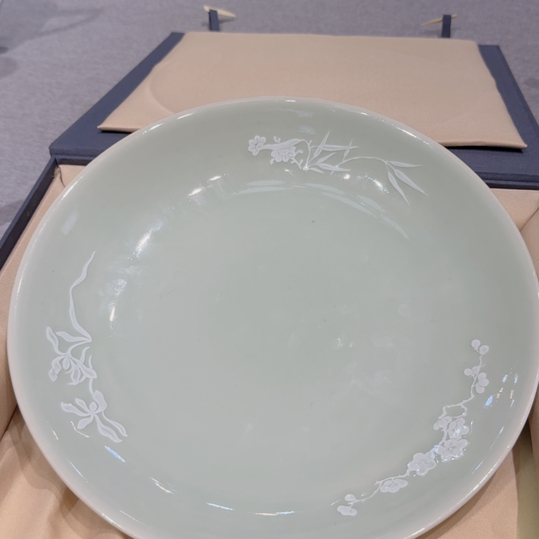 自*w哈哈哈哈哈哈哈哈