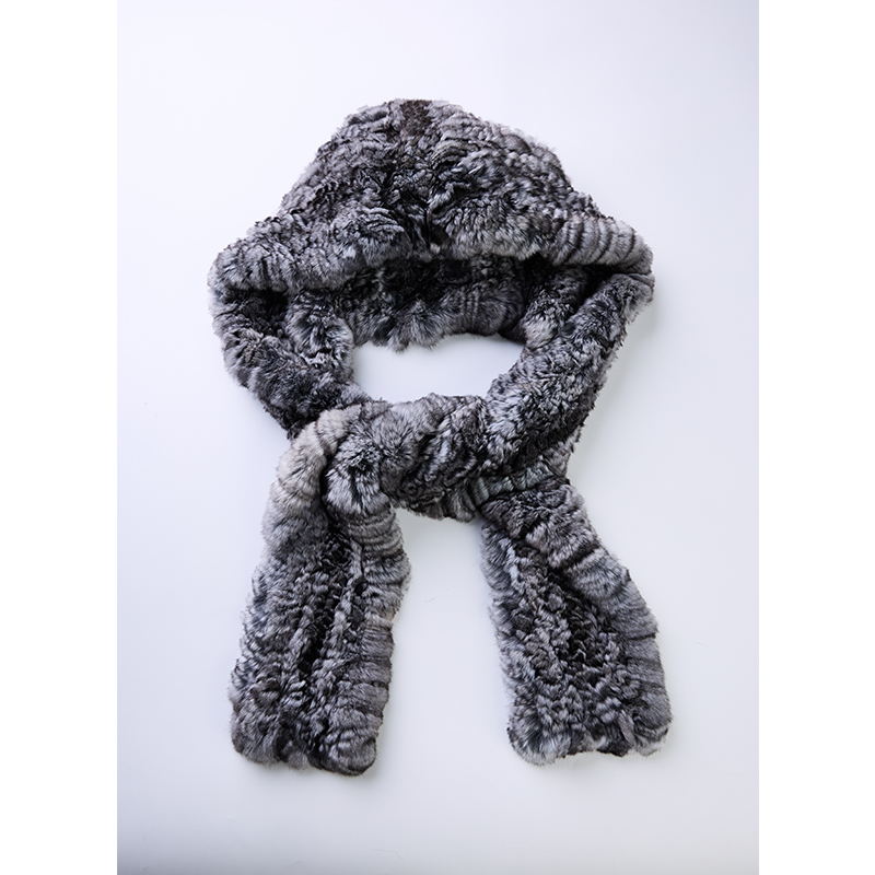 TRACY CHU  HAND MADE 手编龙猫连帽大披肩