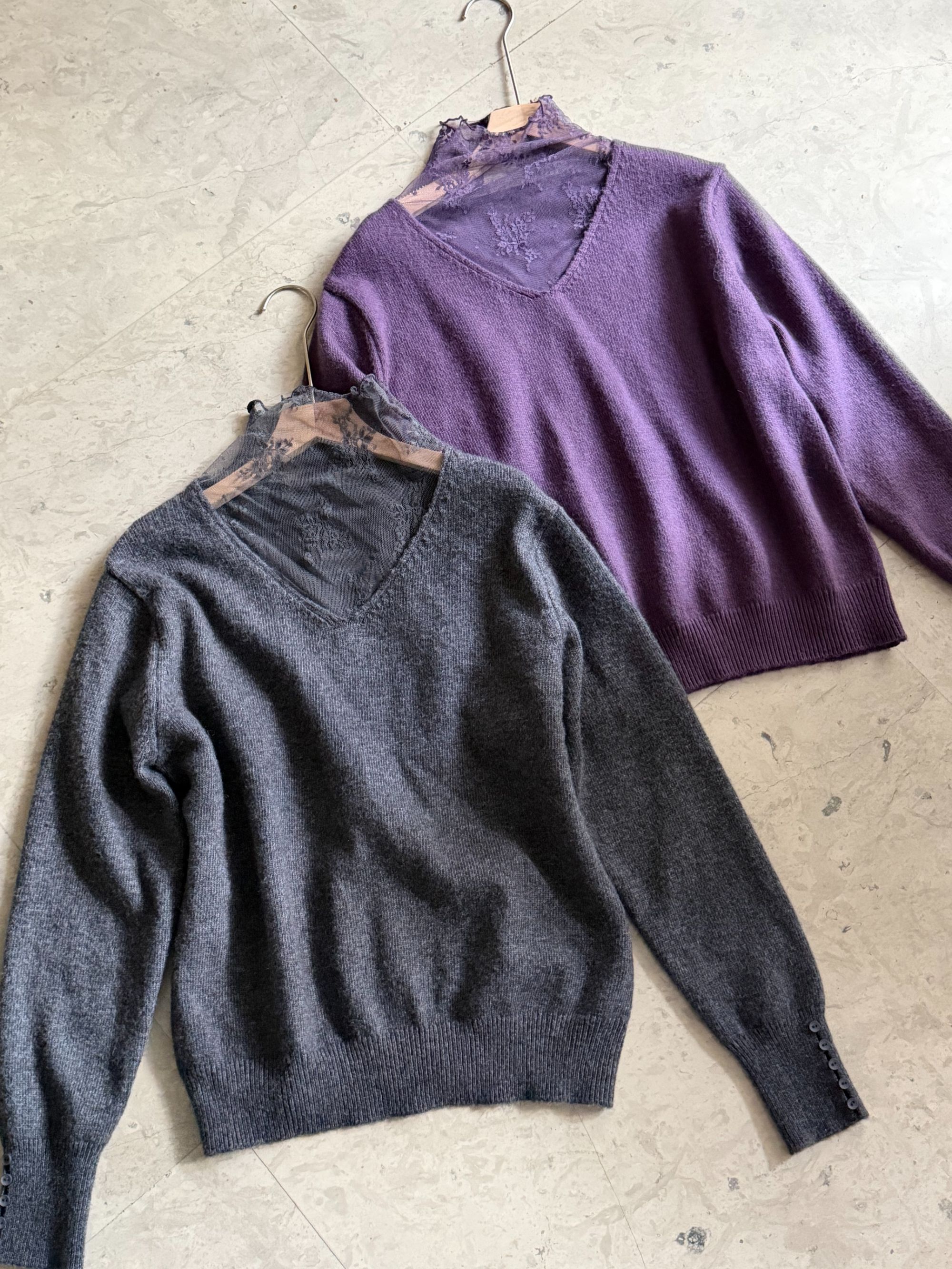 v领蕾丝羊毛打底高级显瘦简约百搭气质休闲时尚针织纯色保暖毛衣