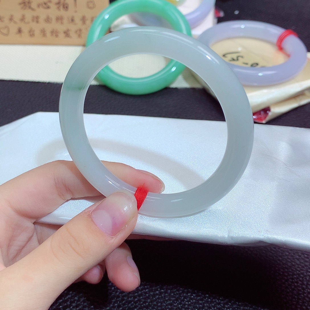翡翠未镶嵌手镯603