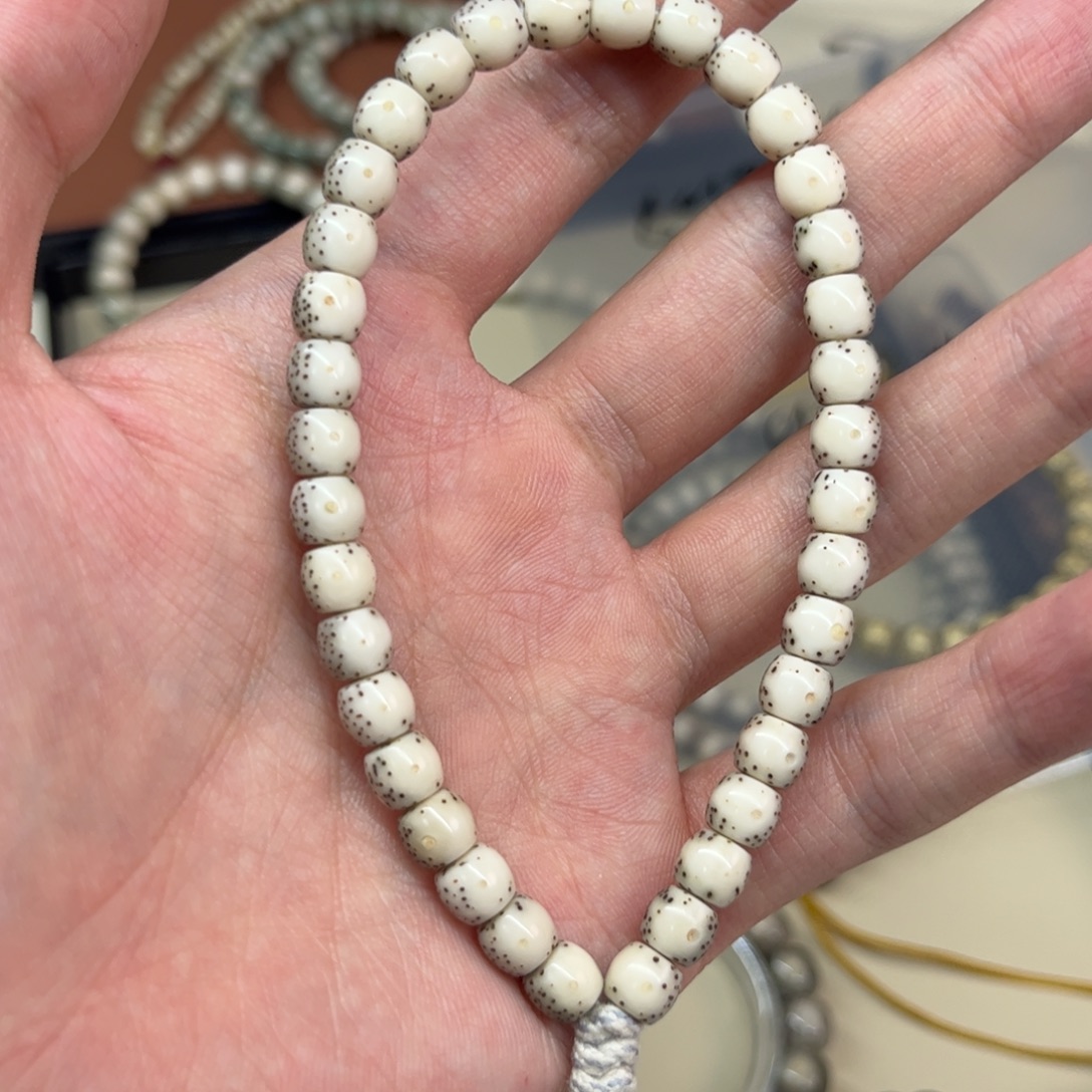 手串星月菩提76半壁留白手持