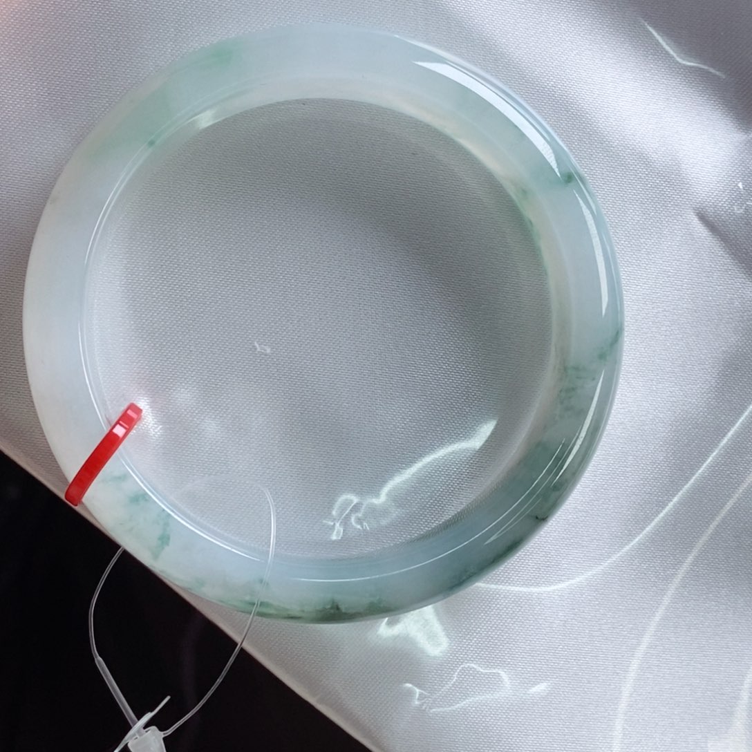 翡翠手镯未镶嵌54.5圈