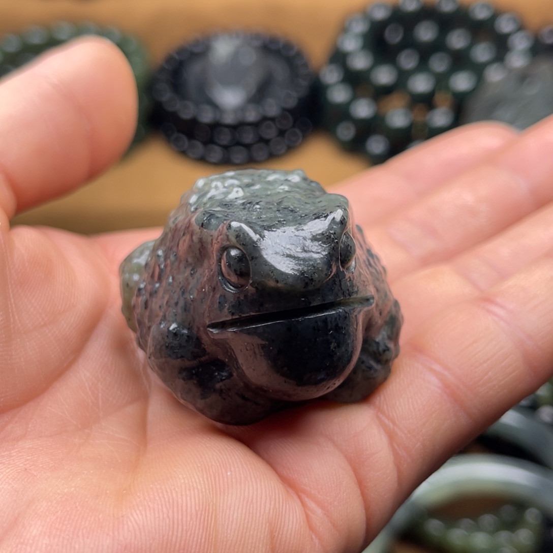 和田玉未镶嵌和田玉把件