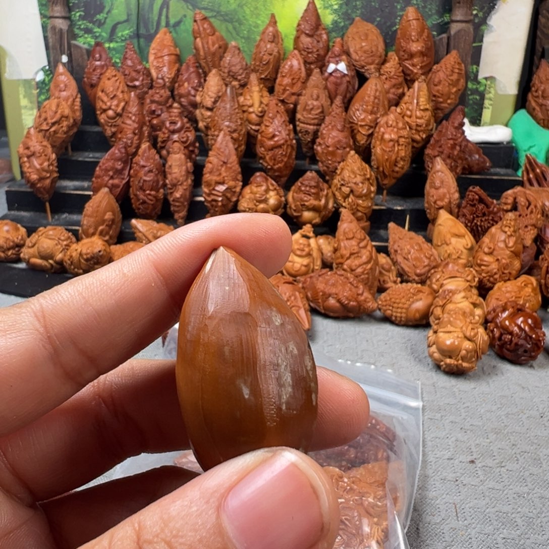 朋***醉橄榄核手串/手链核雕差价