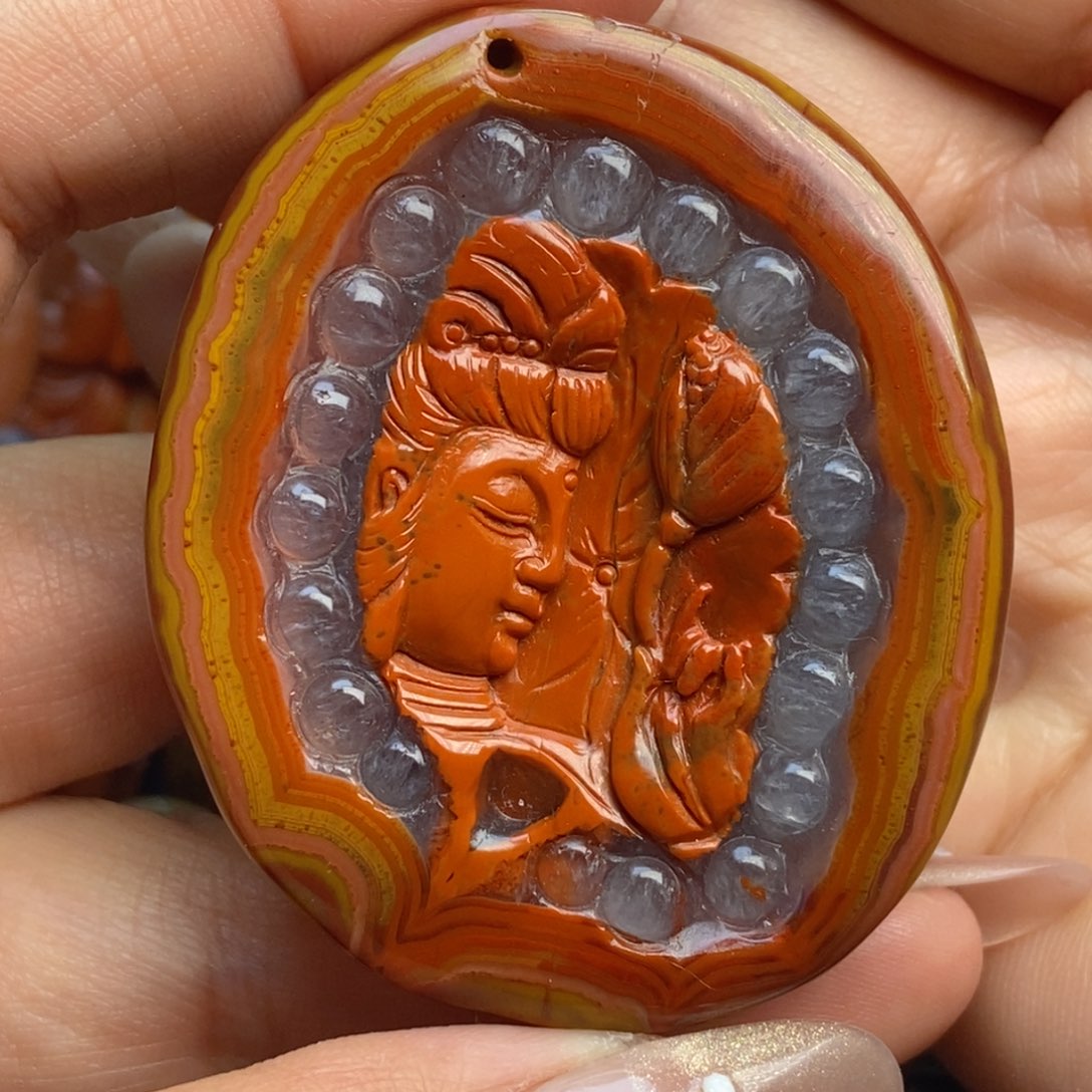 玛瑙/玉髓颈饰未镶嵌战国红