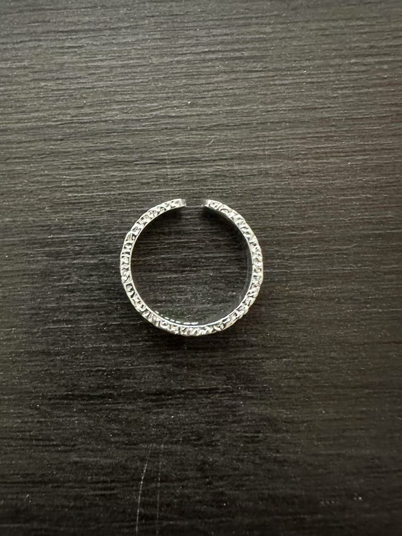 YZ071 锤纹戒子无礼盒2