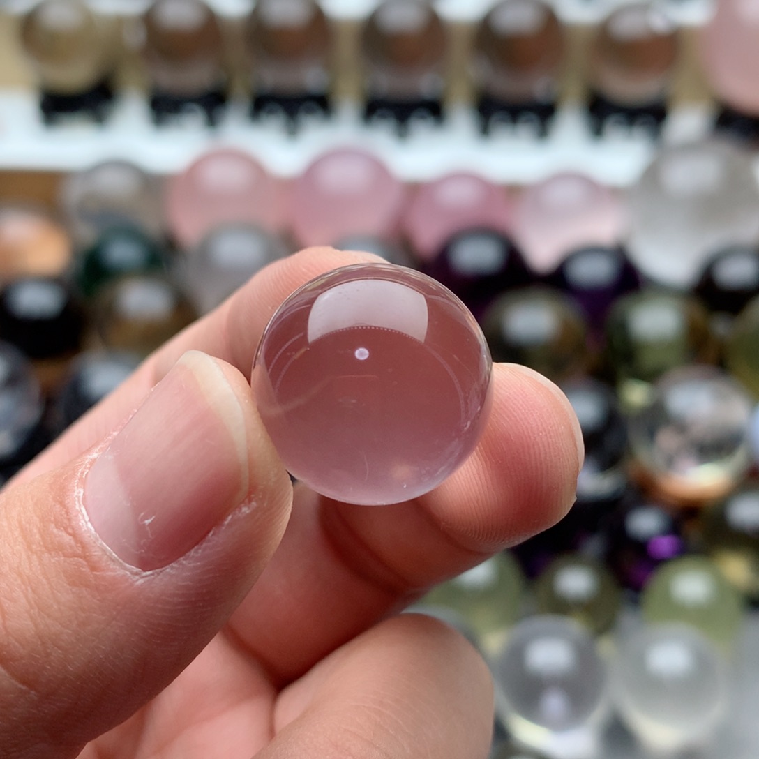 【闪购商品】水晶天然水晶球摆件未镶嵌吾**学