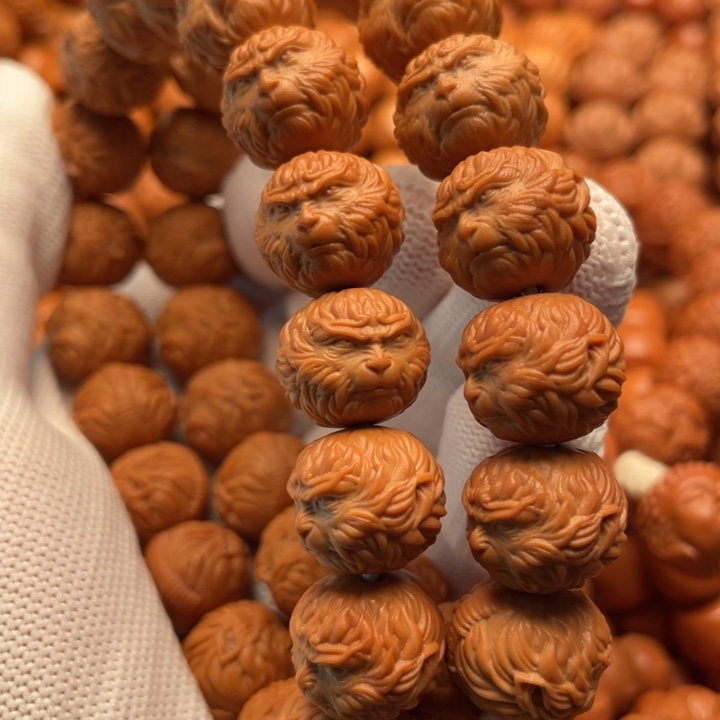 猴头核桃吊坠╄****?斗战胜佛