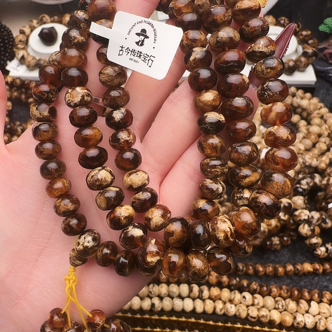 天***我琥珀未镶嵌手链抚顺琥珀