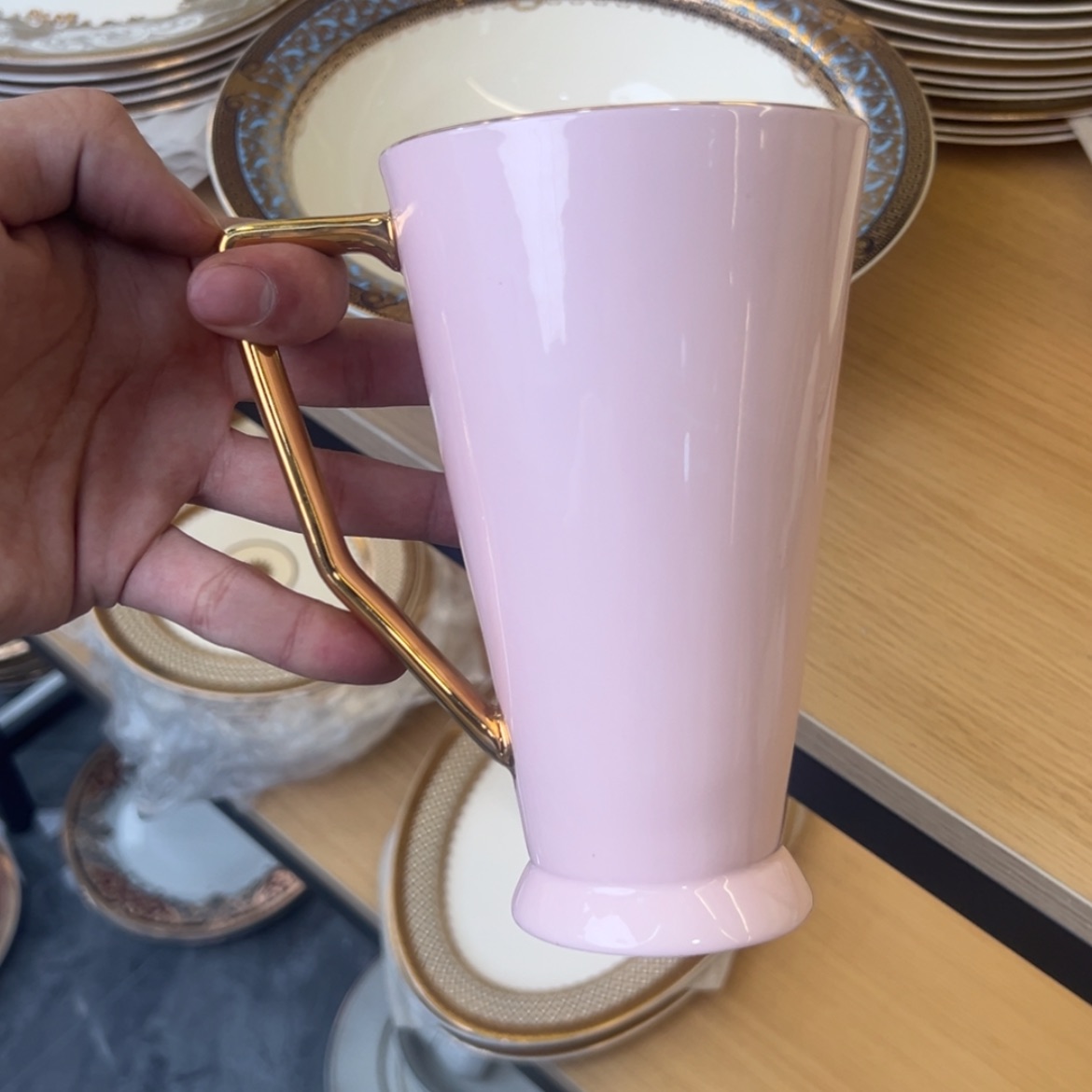 【闪购商品】瓷片400cc容量高脚杯孤品微瑕