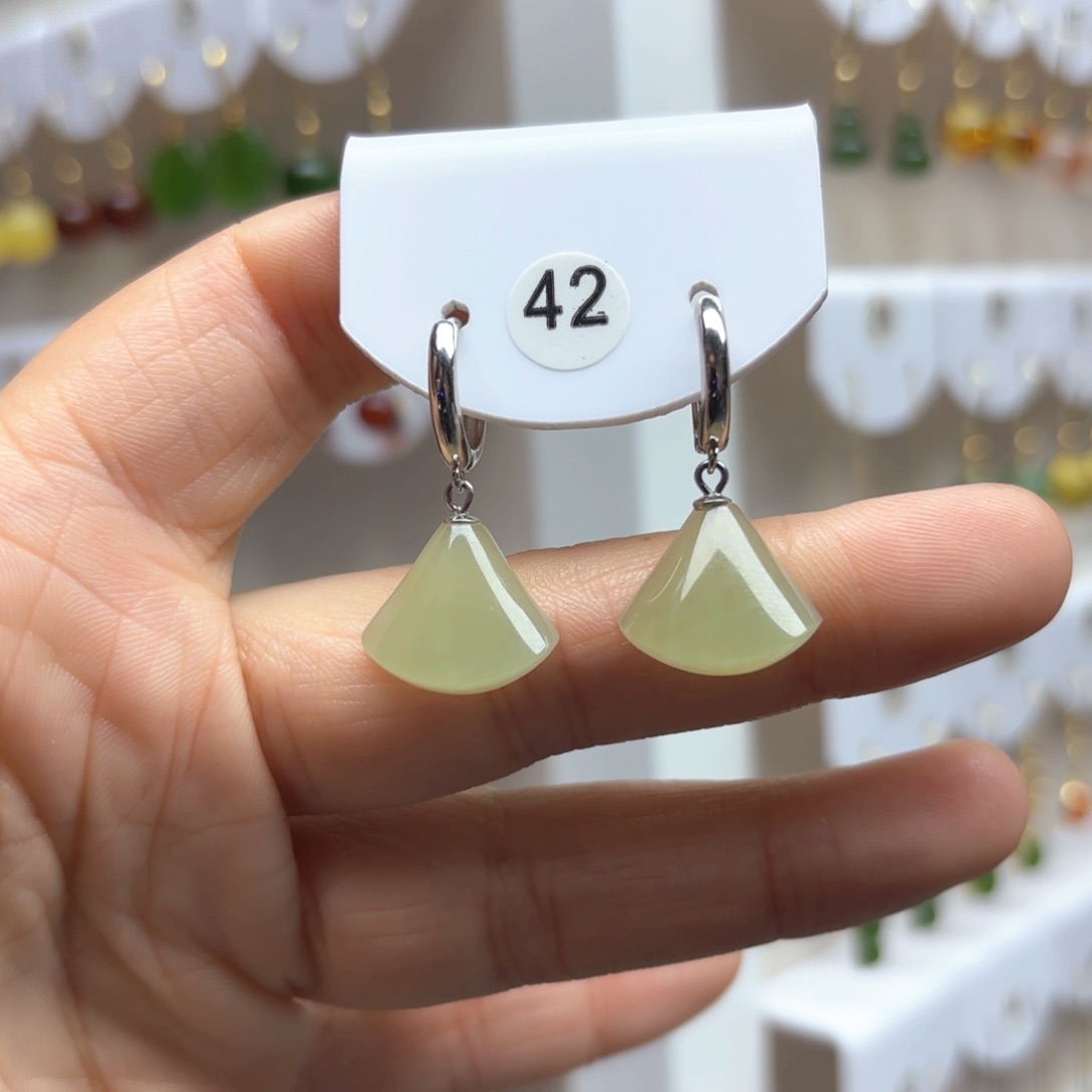 和田玉耳饰银S925镶嵌放漏款