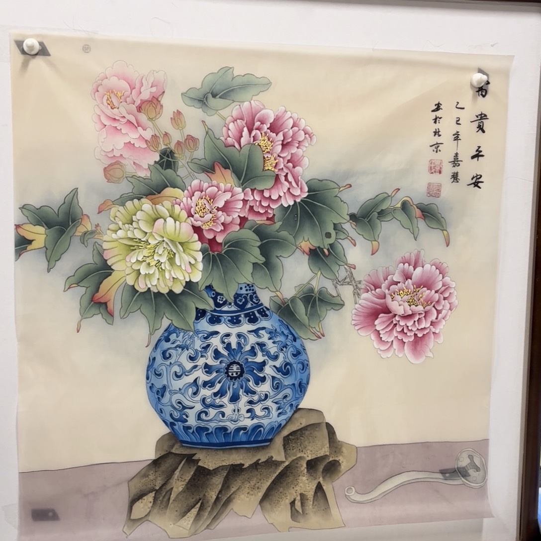 做***人国画68×68精品绢布斗方手绘画画画