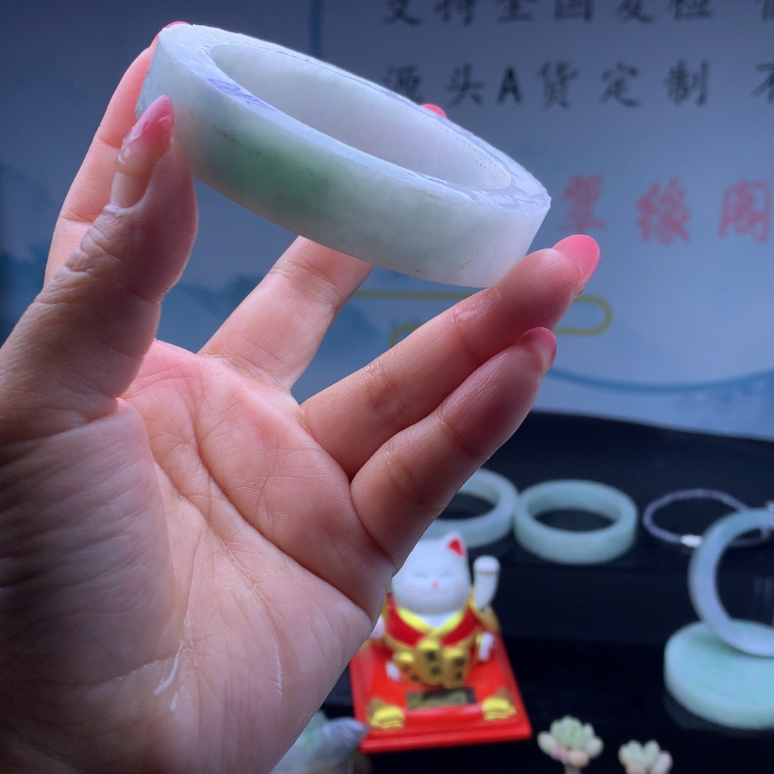 定制翡翠翡翠手镯未镶嵌