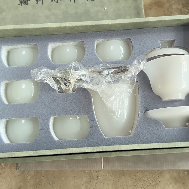 礼盒瑕疵无7天无理由气泡正常