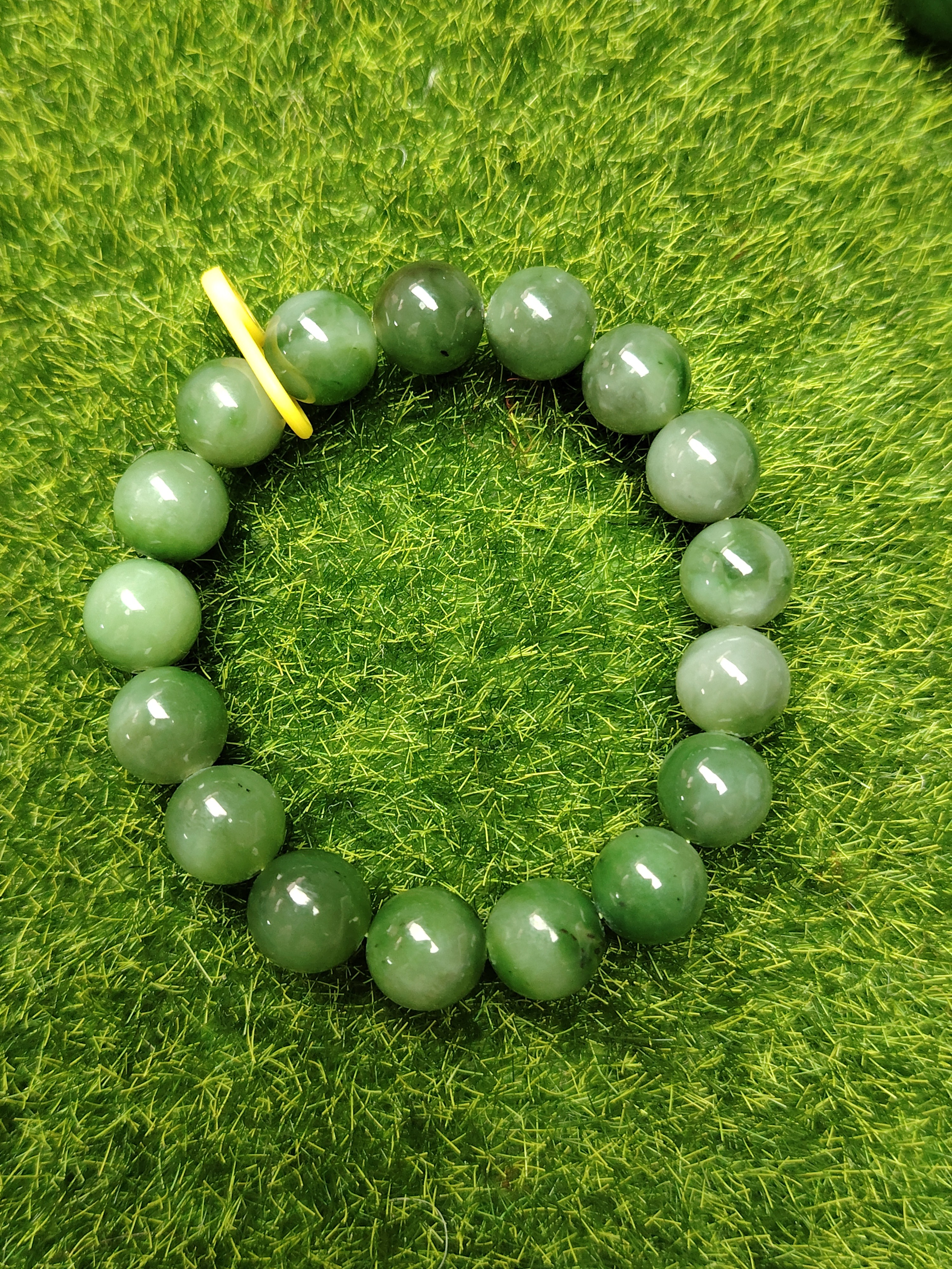 和田玉俄碧卡12mm