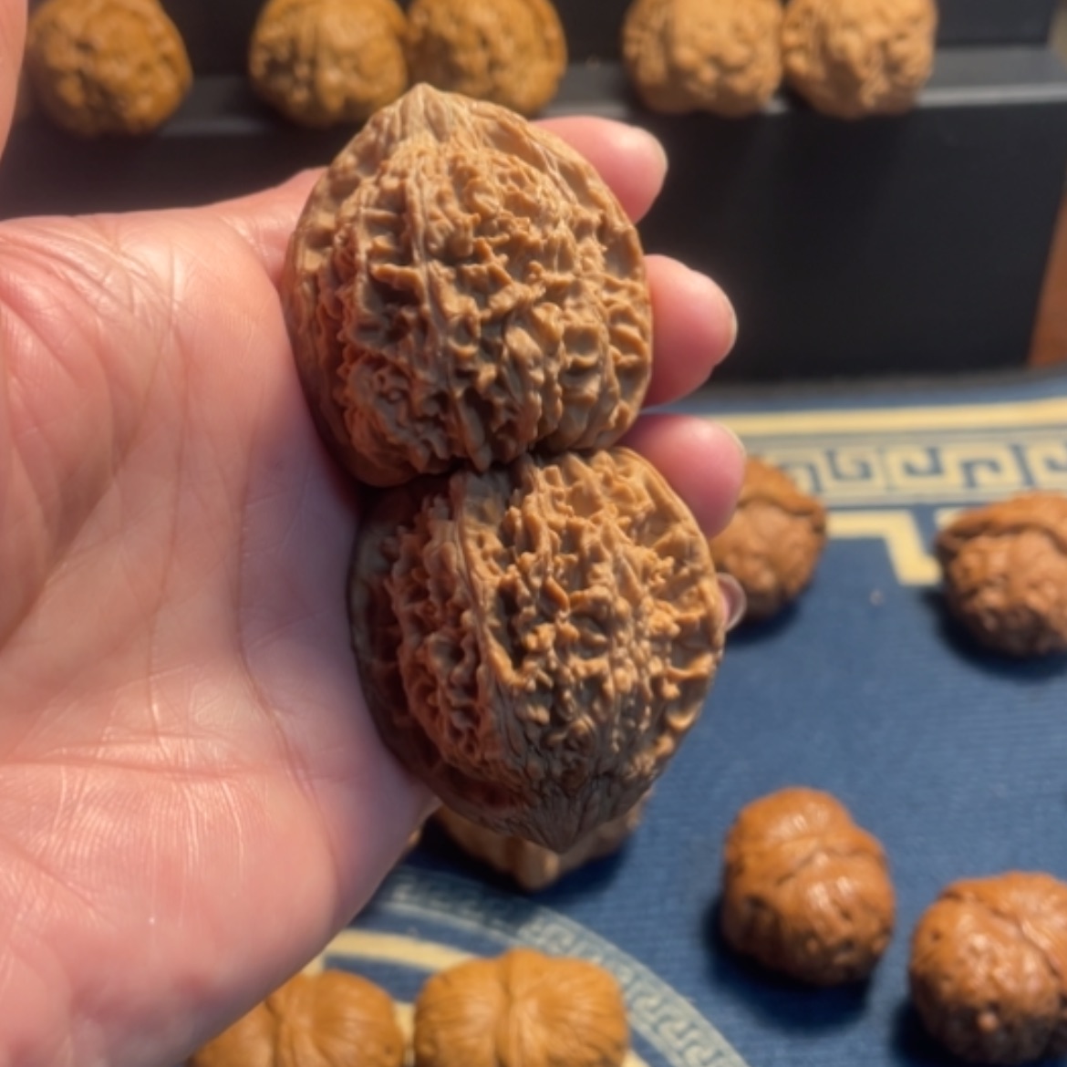 【闪购商品】核桃手串/手链满天星40