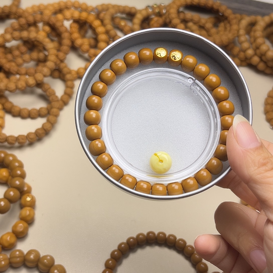 手串猴头核桃老邢9.0左右