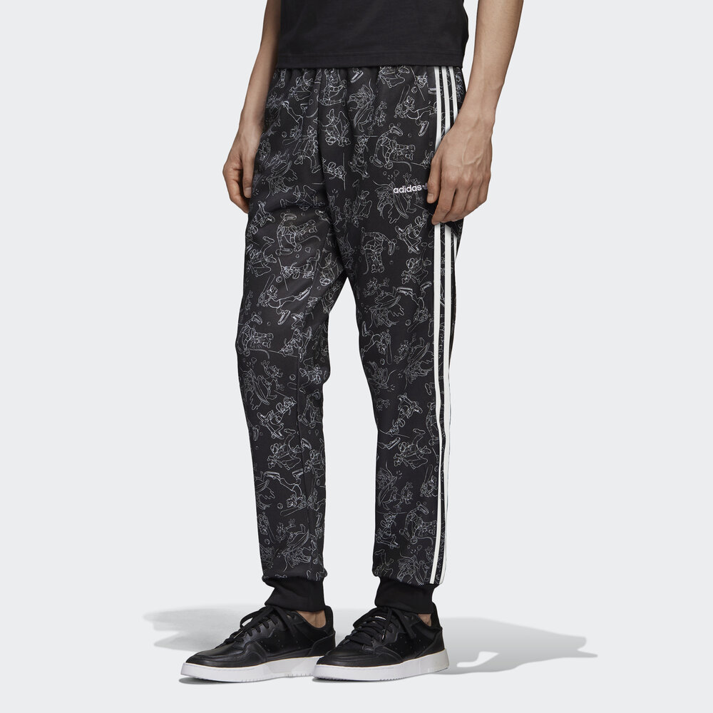 adidas/阿迪达斯男女通用迪士尼联名休闲三条纹运动长裤聚酯纤维