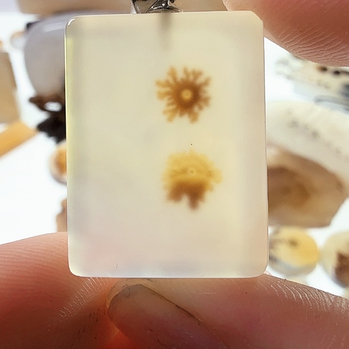 玛瑙/玉髓未镶嵌珠宝半成品